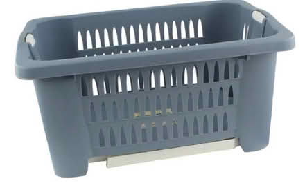 Photo of free Laundry basket (LE67 Bagworth) #1