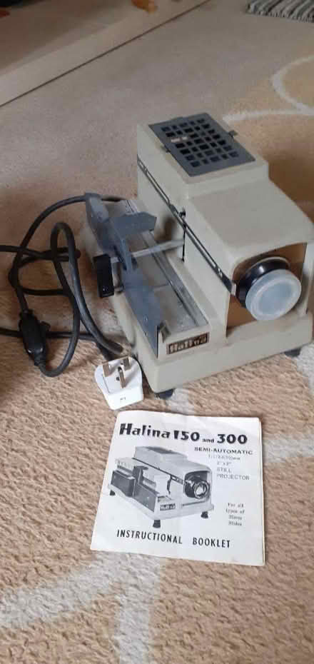 Photo of free Slide projector and slide trays (Sutton Wick OX14) #3
