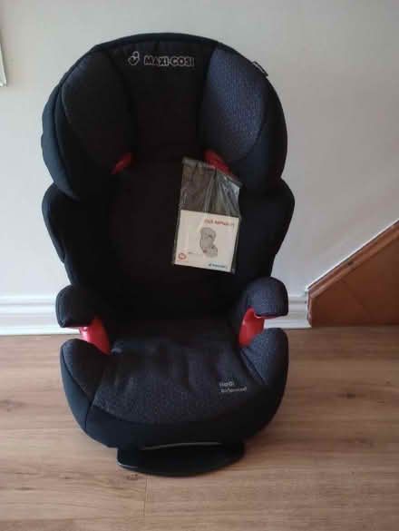Photo of free High back booster seat. (Kingswood SS16) #1