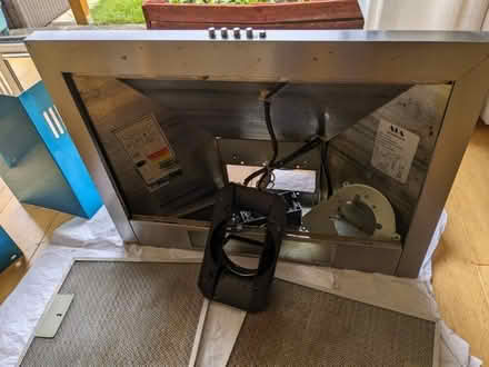 Photo of free Cooker Extraction Hood. Spares or Repair (Bramcote Hills NG9) #4