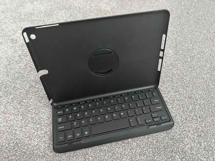 Photo of free iPad Bluetooth keypad (Buckhurst Hill IG9) #2