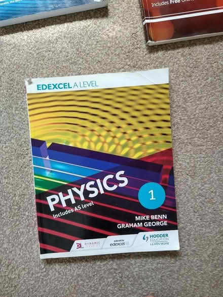 Photo of free Edexcel A-Level Physics (Sands HP12) #1