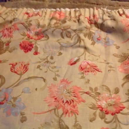 Photo of free Pair of curtains (Heaton BD9) #1