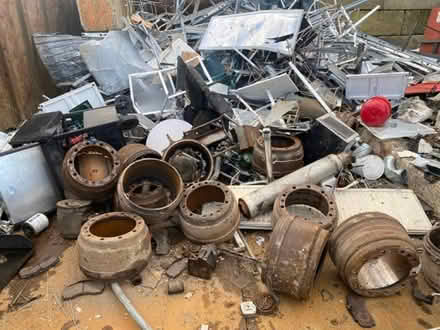 Photo of Scrap metal (London) #1