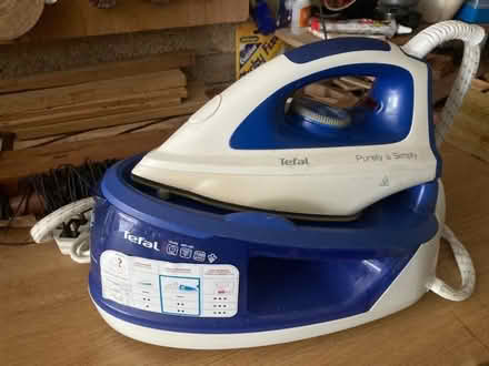 Photo of free Tefal Iron (Steventon OX13) #1