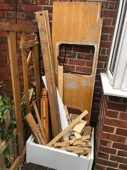 Photo of free Various wood (Headingley, LS6) #1