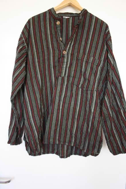 Photo of free Size M top (Chalk farm NW3) #1