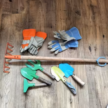 Photo of free Children's gardening tools (South Gosforth NE3) #1