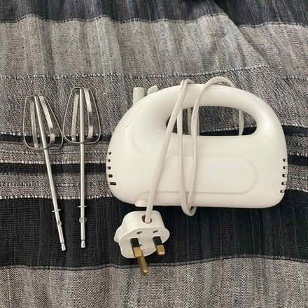 Photo of free Electric hand mixer (Hastings TN34) #1