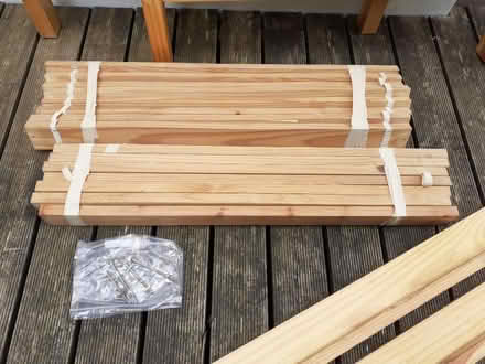Photo of free Pine Single Bed (Kelvindale G12) #2