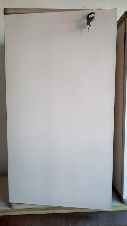 Photo of free Small cabinet (Tg Pagar) (Tanjong Pagar Plaza) #1