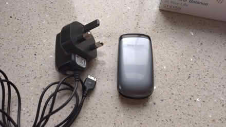 Photo of free Samsung phone (Oswestry) #2