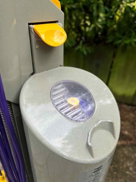 Photo of free Old Dyson vacuum cleaner (East Barnet, EN4) #1