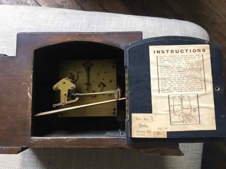 Photo of free Vintage clock (EH6) #2