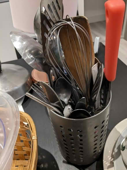 Photo of free Pans, utensils, lights, etc (N4) #4