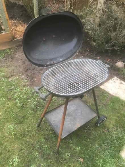 Photo of free Oval BBQ (Shevington Vale WN6) #4