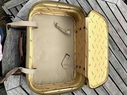 Photo of free Small Carlton suitcase (Canonbury N1) #4
