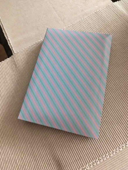 Photo of free Assorted photo albums (Dumbreck G41) #3