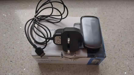 Photo of free Samsung phone (Oswestry) #4