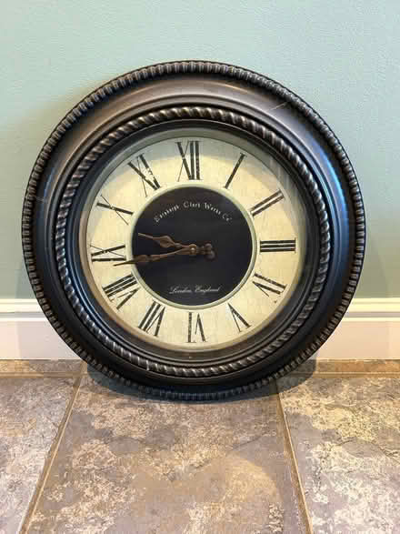Photo of free Wall mounted clock (Sudbrooke LN2) #1