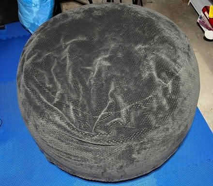 Photo of free Extra large bean bag chair (South Kingston, near Rt 125) #1