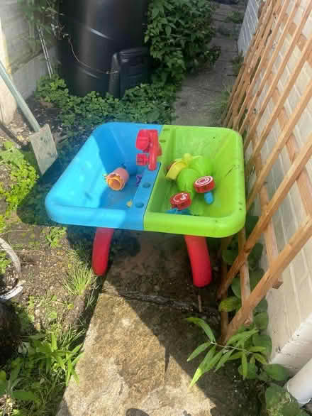Photo of free Children's water and sand play table (Grandpont OX1) #1