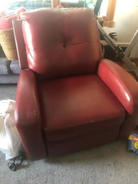 Photo of free Red leatherette, rocker recliner (Rolling Meadows) #1