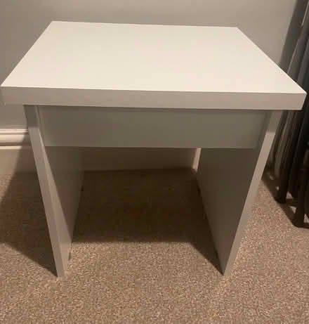 Photo of free White Dressing Table Stool (Fairfield LA1) #1
