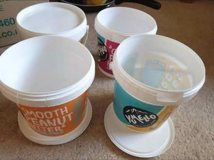 Photo of free 6 round pots with lids (BS7) #1