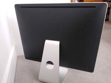 Photo of free iMac circa 2008 - no hard drive (Bournemouth Christchurch Poole) #2
