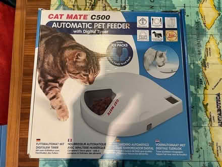 Photo of free Automatic pet feeder (Hanwell W7) #1