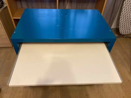Photo of free Computer table/study desk (BS32) #1