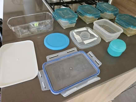 Photo of free Tupperware.See details.Take any/all (Tower Hill/Shadwell) #3