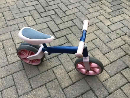 Photo of free Another balance bike (Cox Green SL6) #1