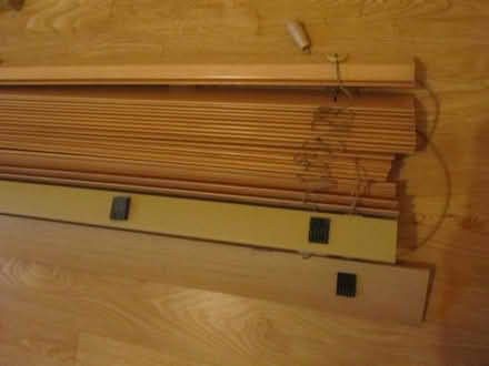 Photo of free Wooden Venetian style blind (Littleover DE23) #4