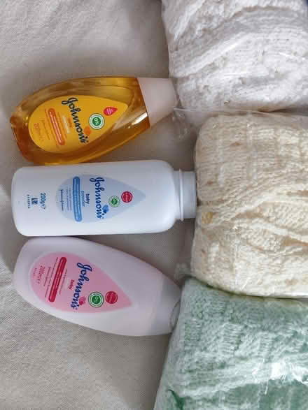 Photo of free Baby items+ baby girl clothes (Shiregreen S5) #4