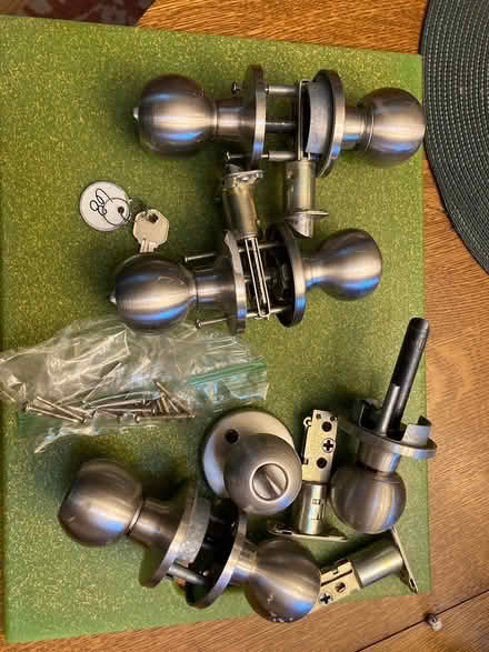 Photo of free locking doorknobs brushed nickel (Table Mesa, Boulder) #2