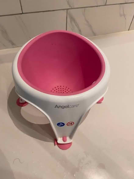 Photo of free Baby seat for bath/shower (Belsize Park NW3) #2