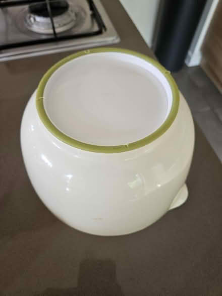Photo of free Joseph Joseph mixing bowl (Tower Hill/Shadwell) #3