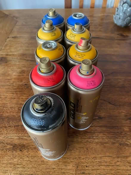 Photo of free Spray paint (Thames Ditton / Kingston) #1