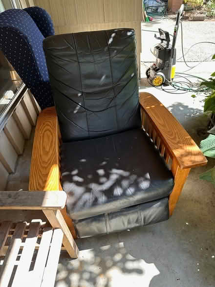 Photo of free Mission Style Barcalounger (Pinehurst) #1
