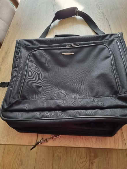 Photo of free tripp suit/garment carrier (Longley S5) #1