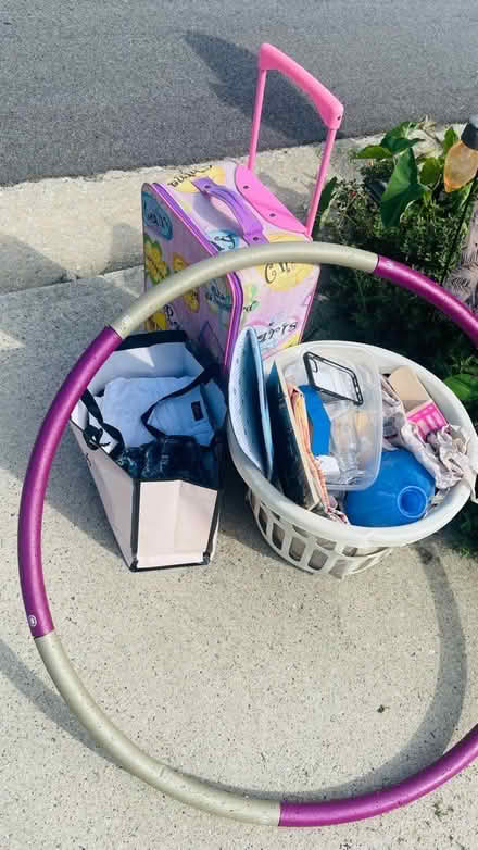Photo of free womens & kids atuff & more (Fairburn,Ga 30213) #2