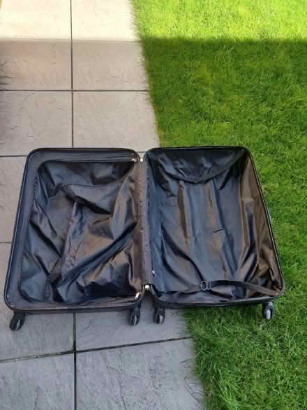 Photo of free Large suitcase (Reading West RG1) #1
