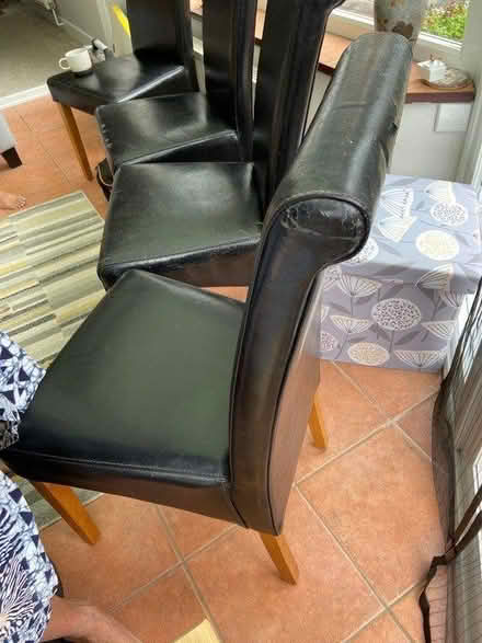 Photo of free 4 very comfortable dining chairs (Borough green TN15) #2