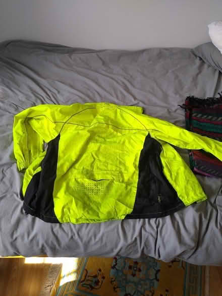 Photo of free Hi-vis cycling jacket (Hackbridge) #2