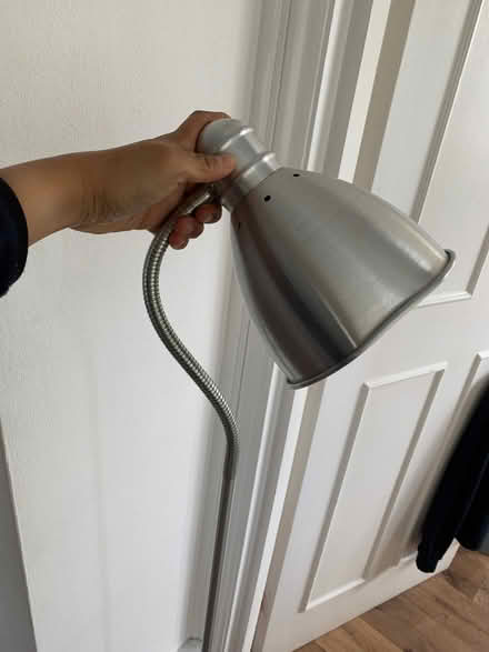 Photo of free Working floor lamp. SE25 6LQ (SE25) #2