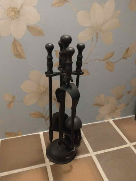 Photo of free Fire guard & companion set (OX11 Didcot) #1