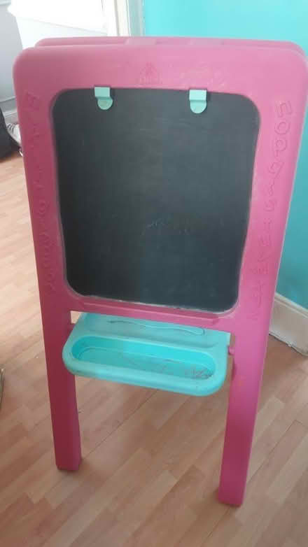 Photo of free Childrens blackboard/ whiteboard (Clapham (SW4)) #1