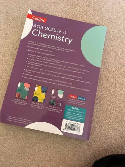 Photo of free Collins AQA GCSE chemistry textbook (RH1) #2
